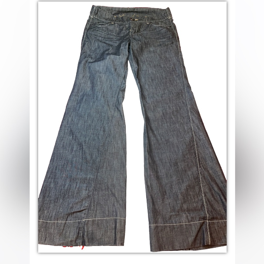 Anthropologie Level 99, Flared Wide Leg Dark Jeans COTTON style UA1956. Size 30